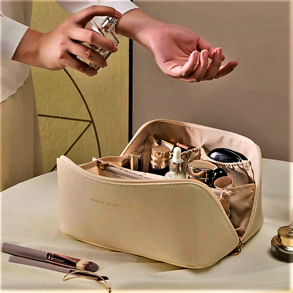 High Capacity Make Up Bag