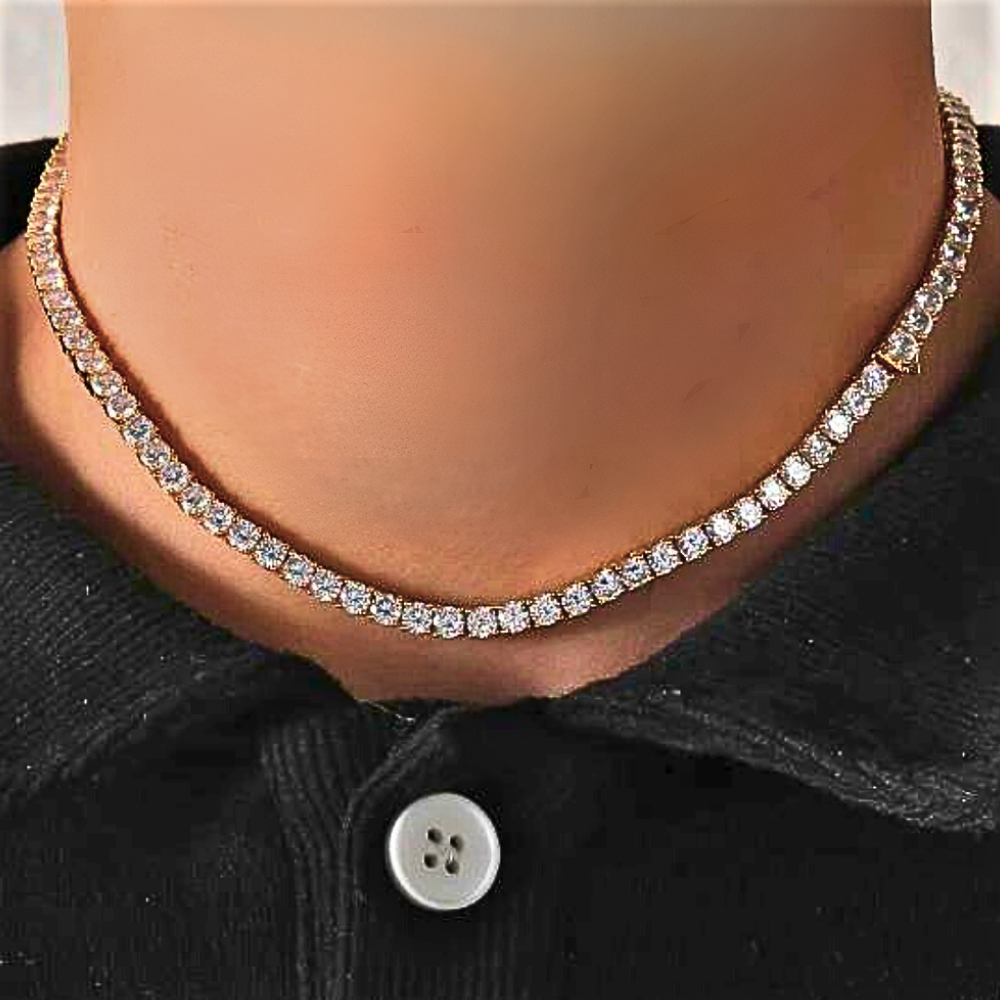 Collares de tenis: una fuente de luz para tu escote