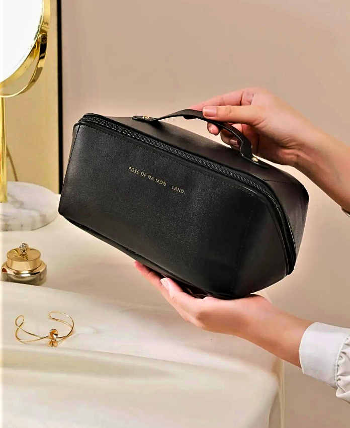 High Capacity Make Up Bag