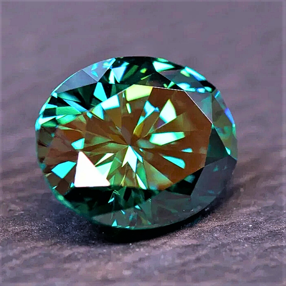 Moissanite Verde Smeraldo Taglio Ovale Certificata