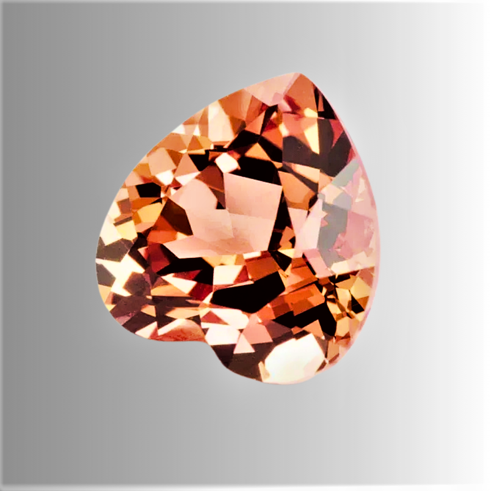 Zaffiro Sunset Arancio Lab Grown Taglio Cuore Certificato