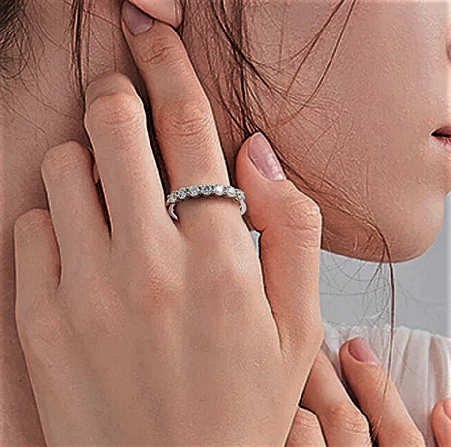 Fedine a due Punte con Moissanite D Color VVS1