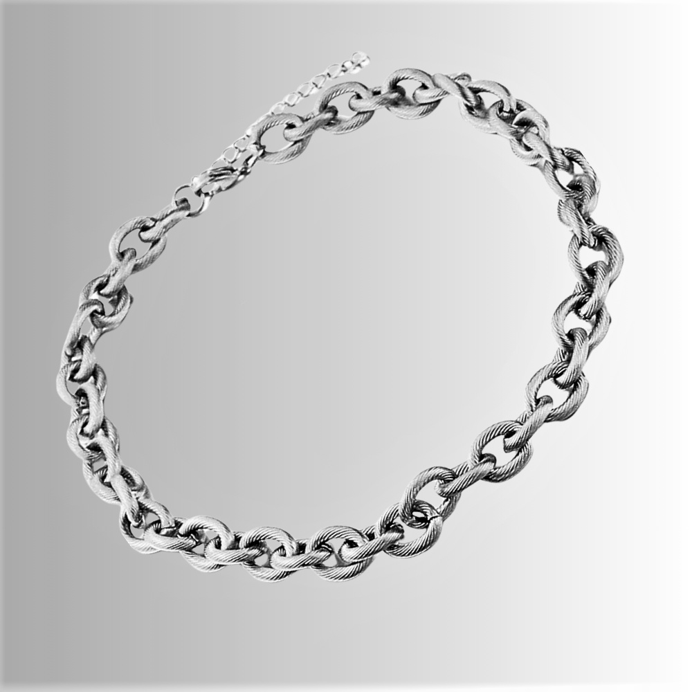 Necklace and Bracelet Set A Timeless Classic