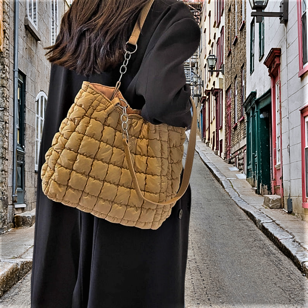 Bolso de nailon acolchado La elegancia se une a la cotidianidad