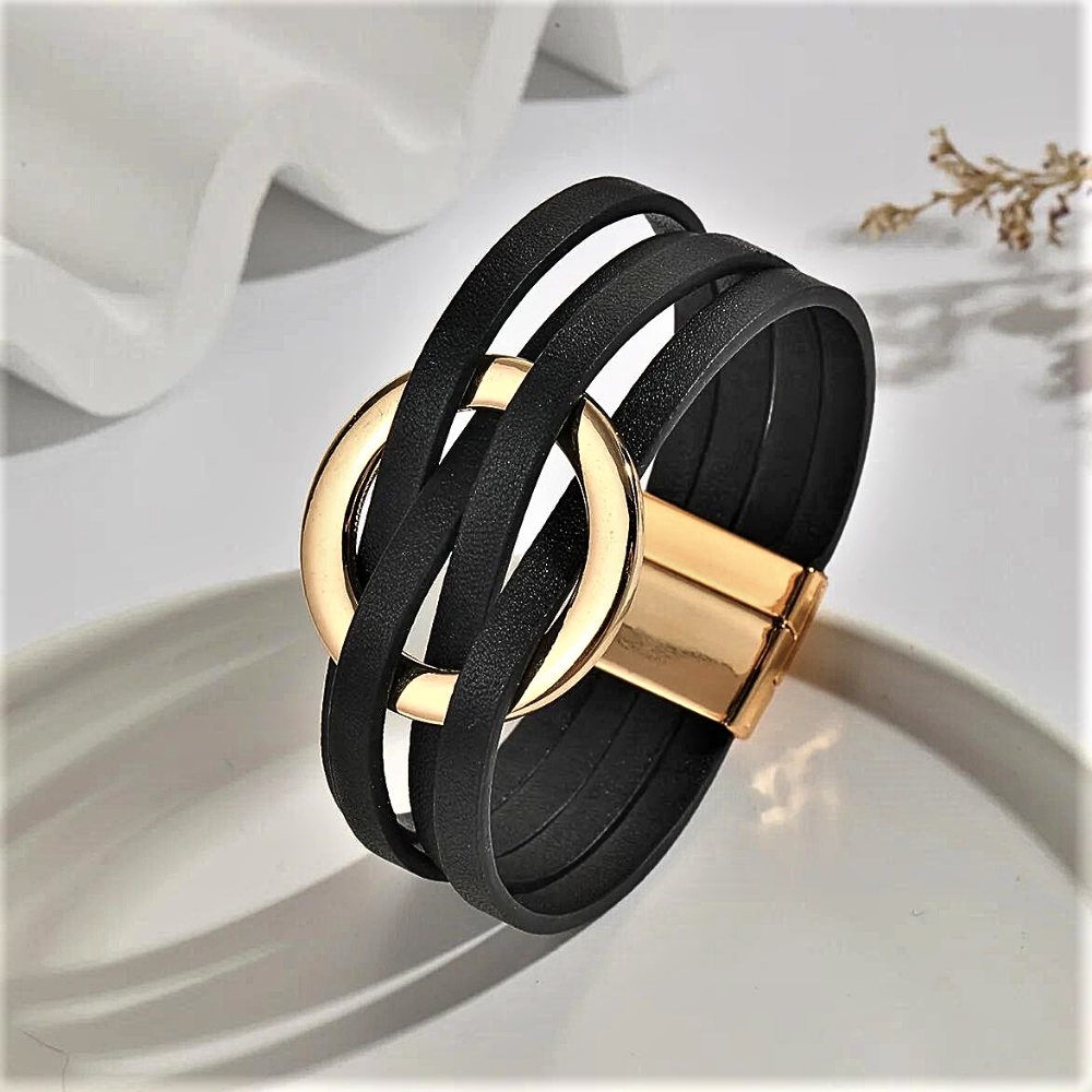 Pulsera de piel de vaca auténtica Modernidad y sostenibilidad se unen