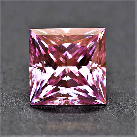 Moissanite Rosa Taglio Princess Certificata