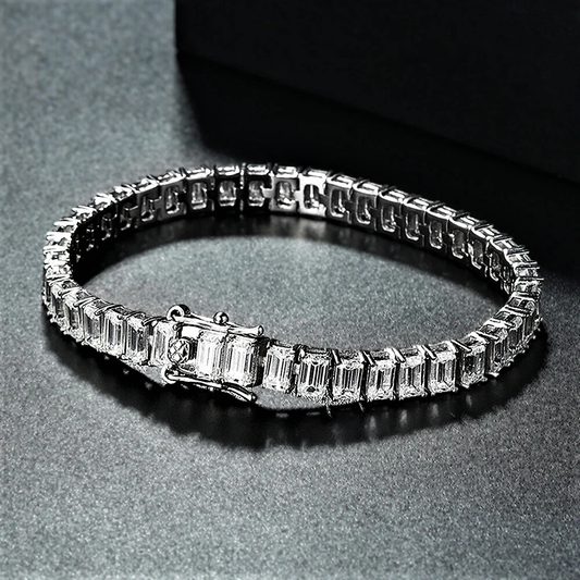 Bracciale Tennis con Moissaniti Taglio Smeraldo