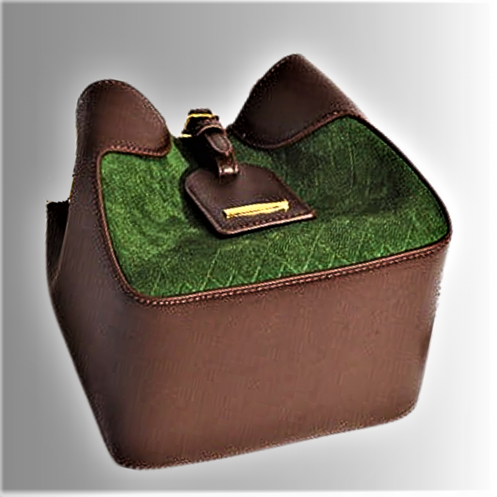 Bolso elegante de dos tonos, estilo y capacidad en un solo accesorio
