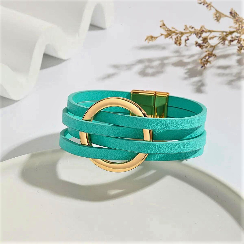 Pulsera de piel de vaca auténtica Modernidad y sostenibilidad se unen