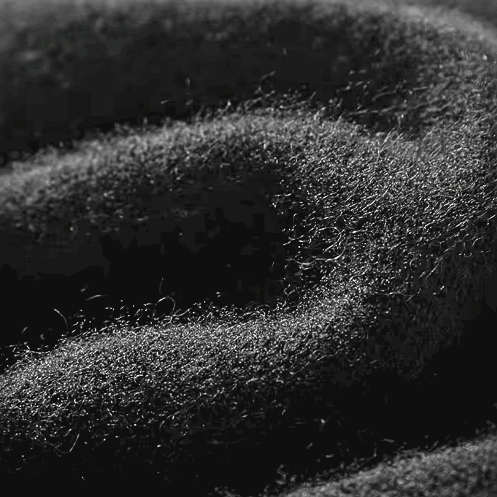 Cappello a Doppio Strato in 100% Puro Cachemire: Calore ed Eleganza Senza Tempo