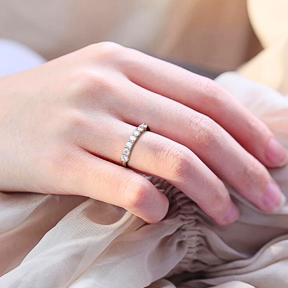 Fedine a due Punte con Moissanite D Color VVS1