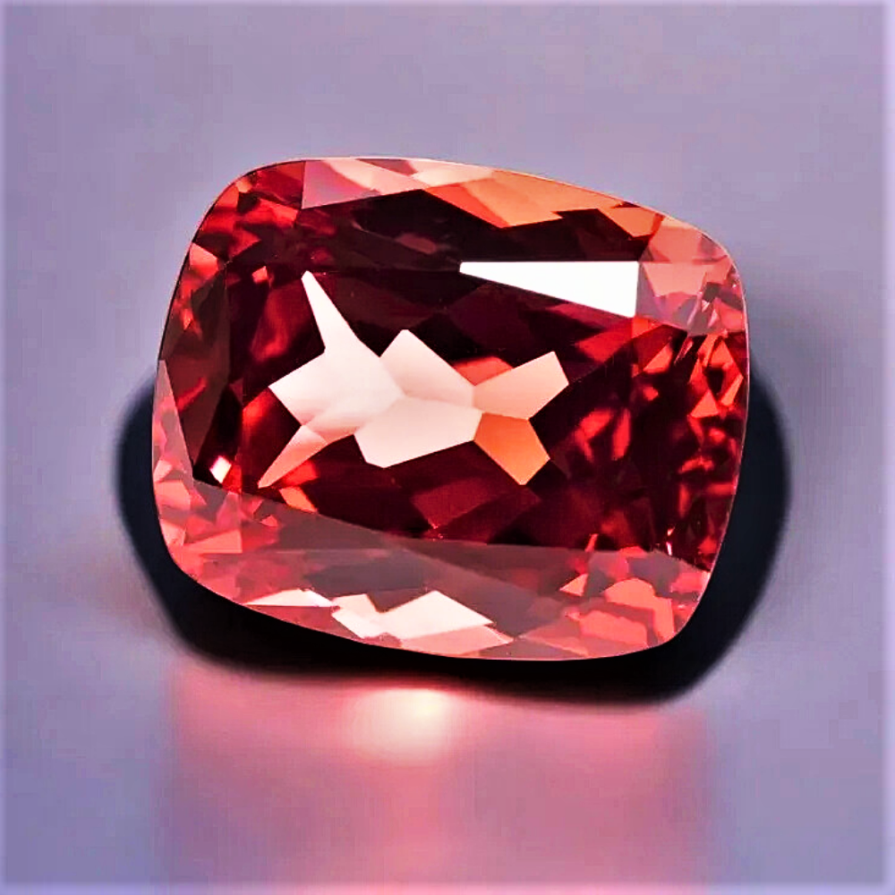Zaffiro Padparadscha Lab Grown Taglio Cuscino Allungato Certificato