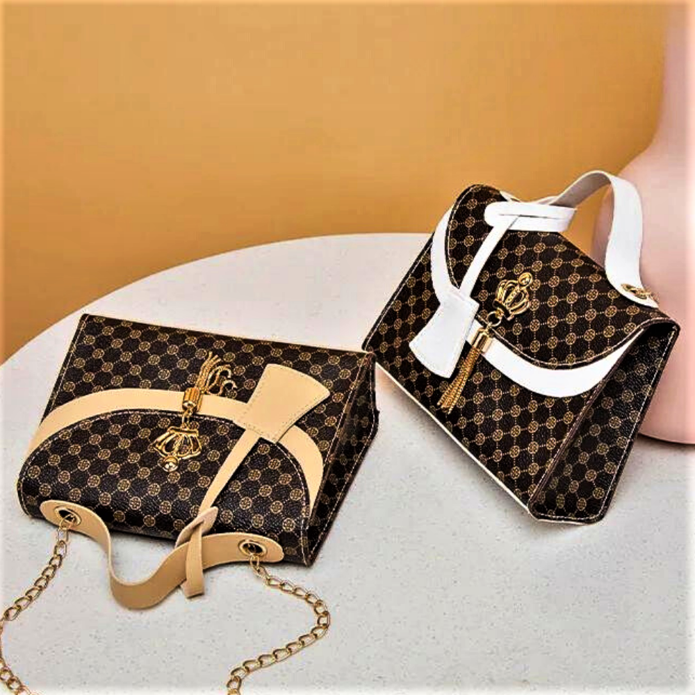 Bolso con Color en Contraste y Borlas Elegancia y Diseño Único