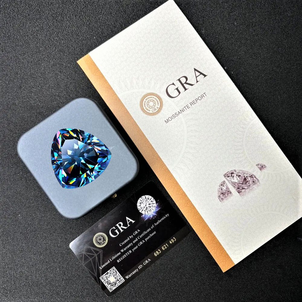 Moissanite Royal Blue Taglio Trillion Certificata