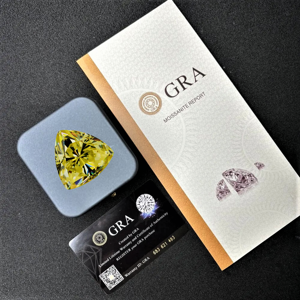 Moissanite Giallo Limone Taglio Trillion