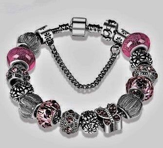 Pulsera “Mariposa Encantada” Estilo PANDORA en tu muñeca