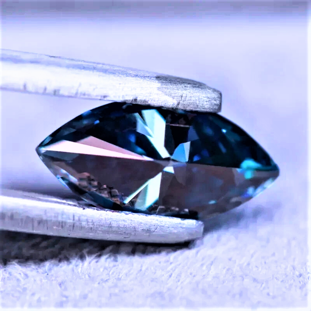 Moissanite Blu Zaffiro Taglio Marquise Certificata