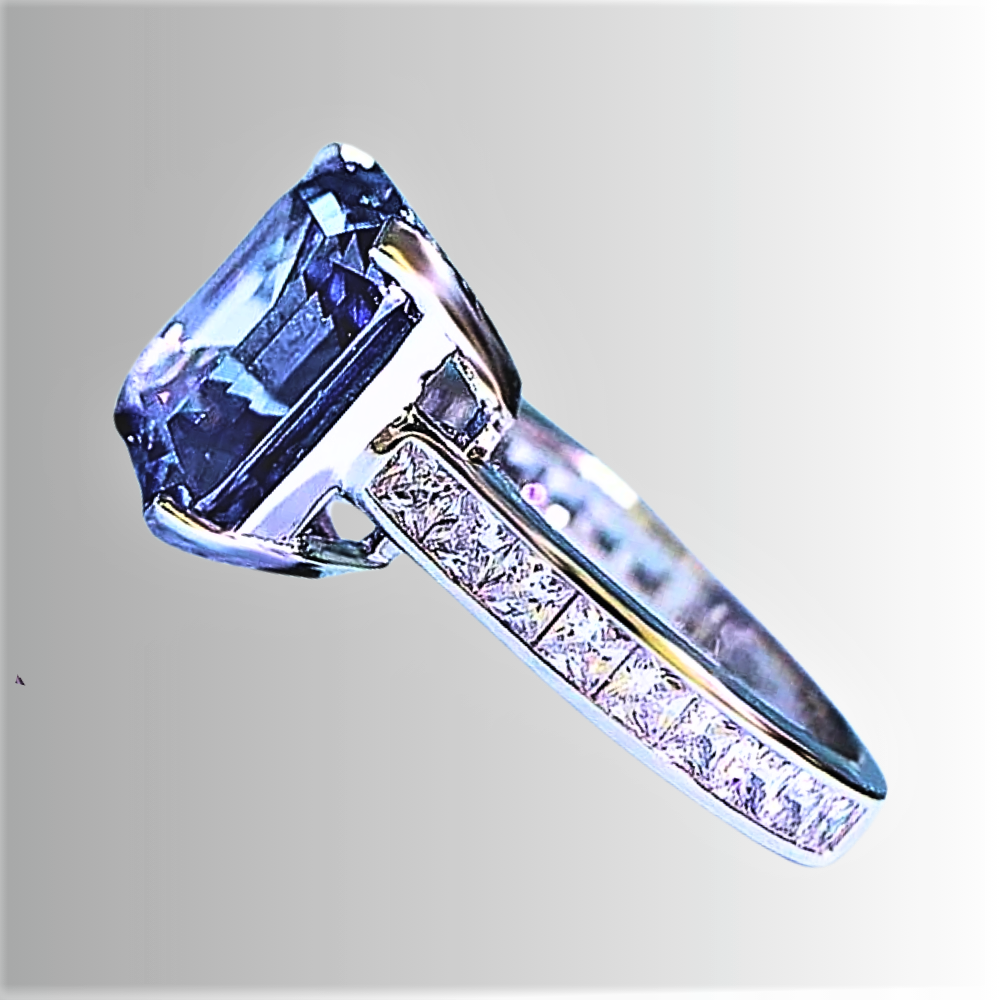 Anillo "Blue Wave": una preciosa obra maestra de artesanía