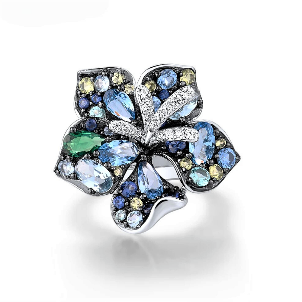 Anello a Fiore Blu con Zaffiri e Spinelli Coltivati