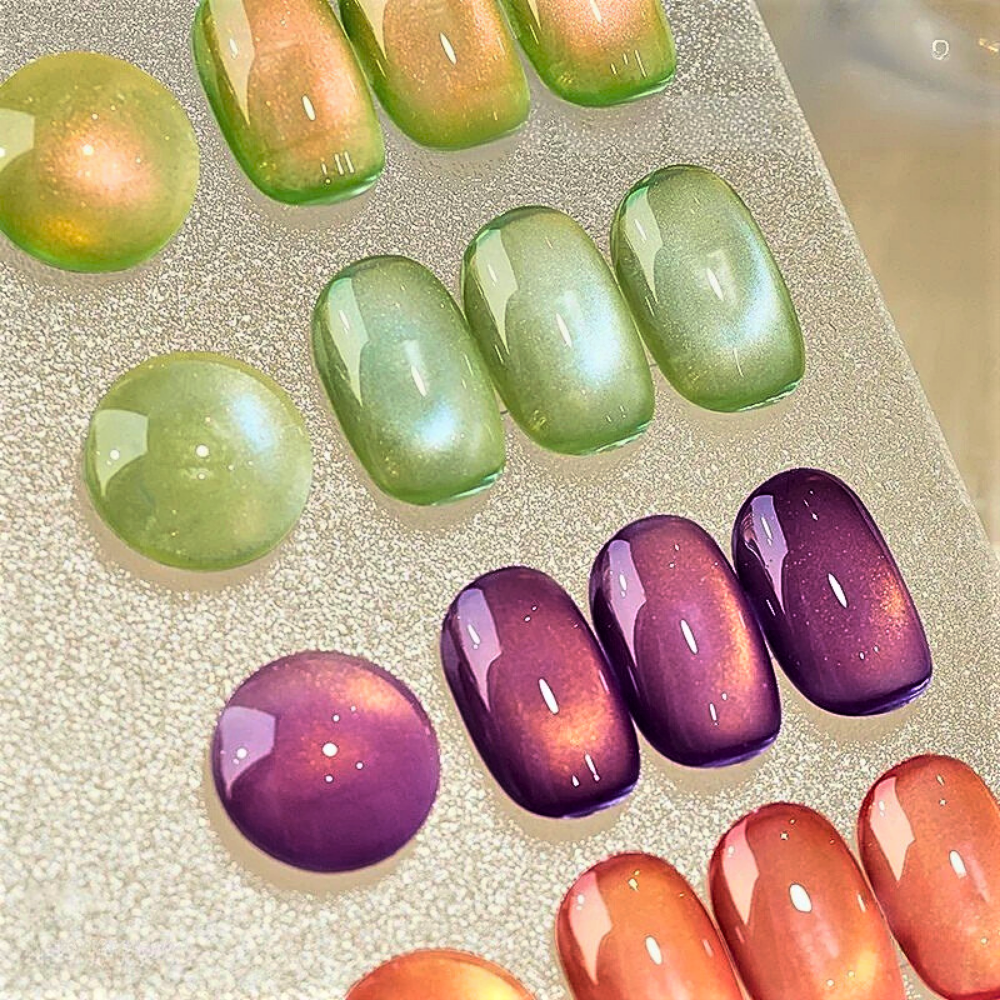 Smalti Gel Glitterati ad Effetto Olografico "Occhio di Gatto"