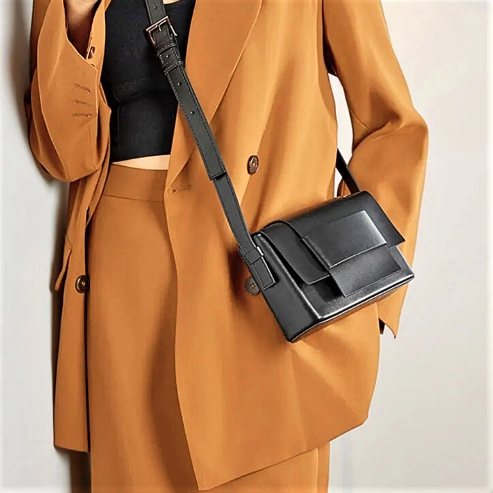 Mini Bag Rettangolare in Pelle di Vitellino