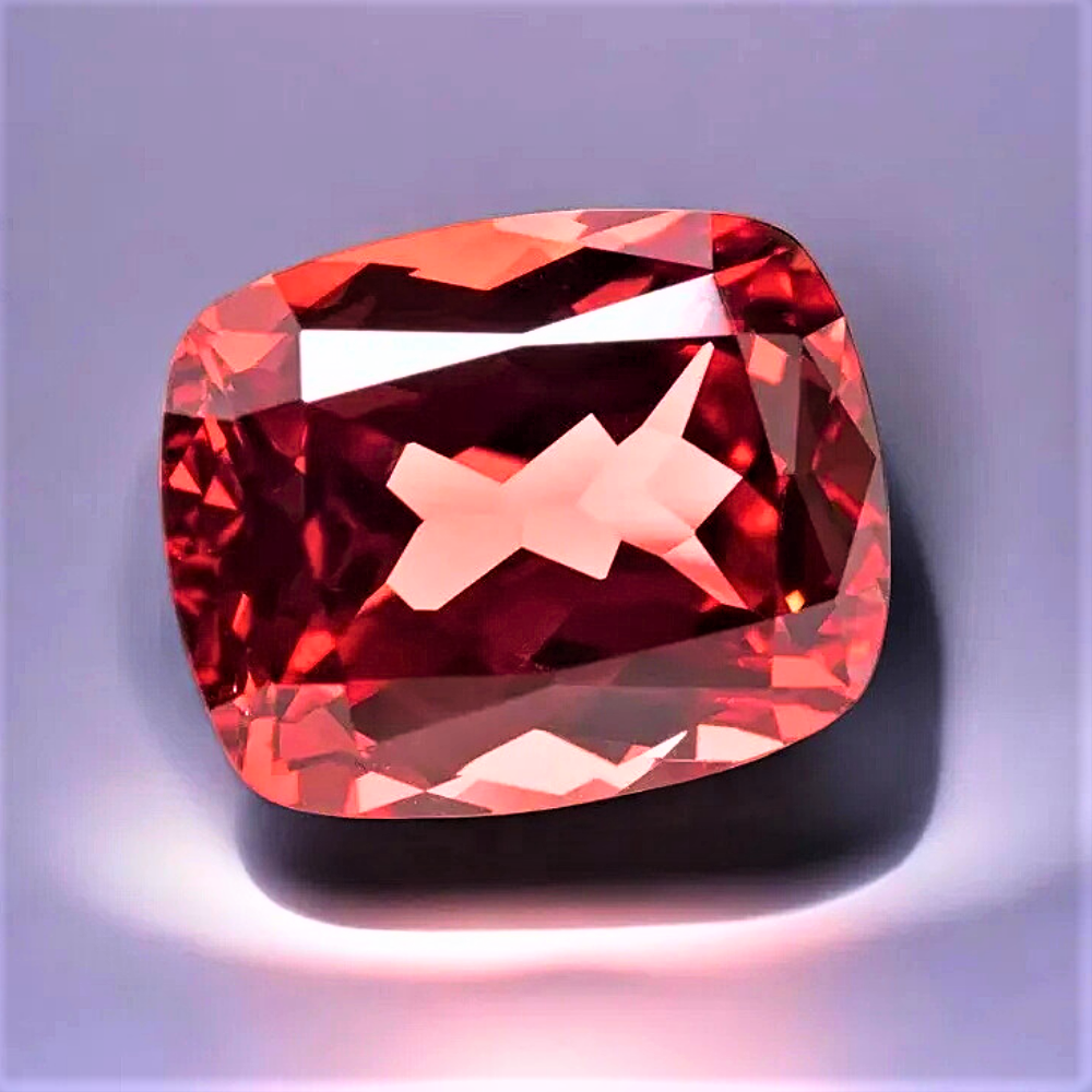 Zaffiro Padparadscha Lab Grown Taglio Cuscino Allungato Certificato