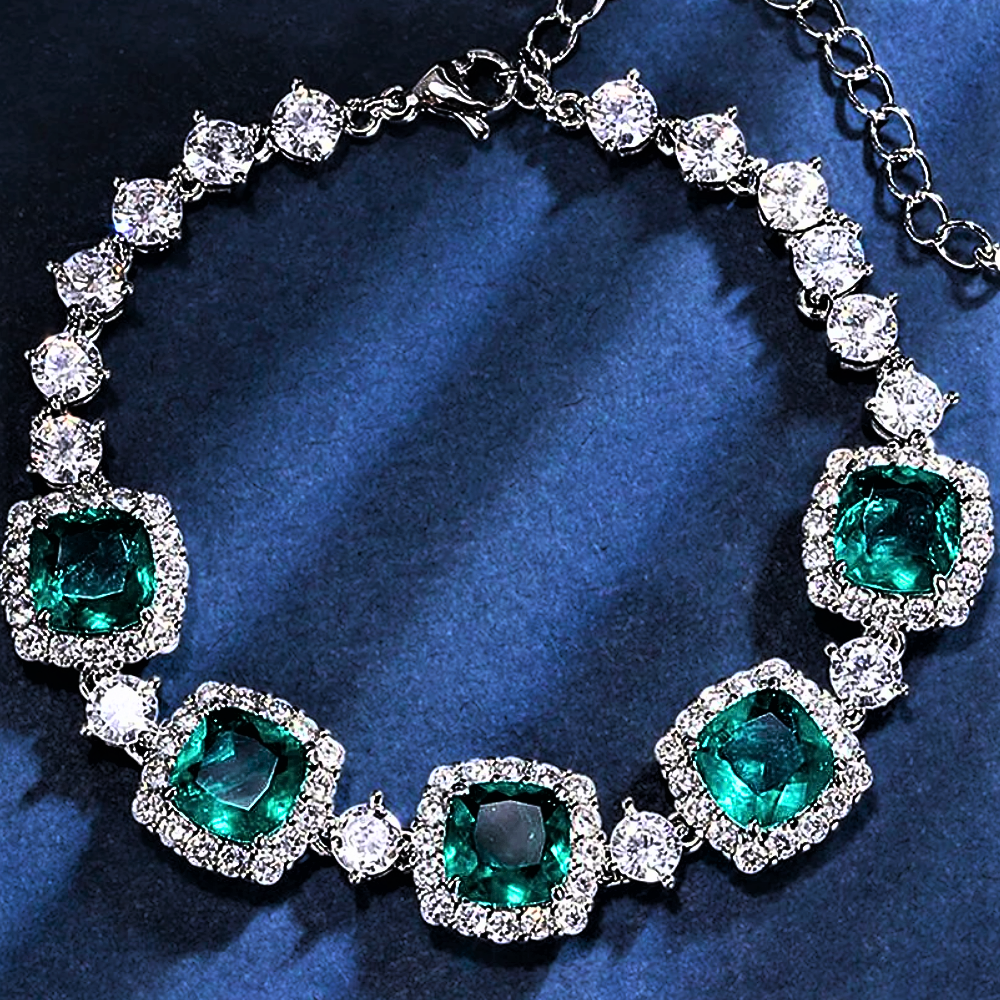"Timeless Elegance" Bracelet: A Hymn to Good Taste