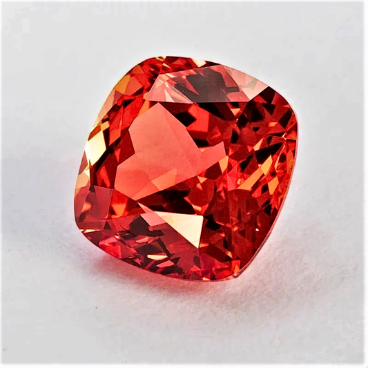 Zaffiro Sunset Lab Grown Taglio Cuscino