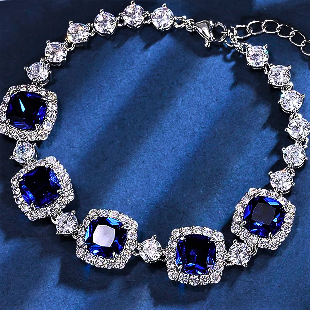 "Timeless Elegance" Bracelet: A Hymn to Good Taste