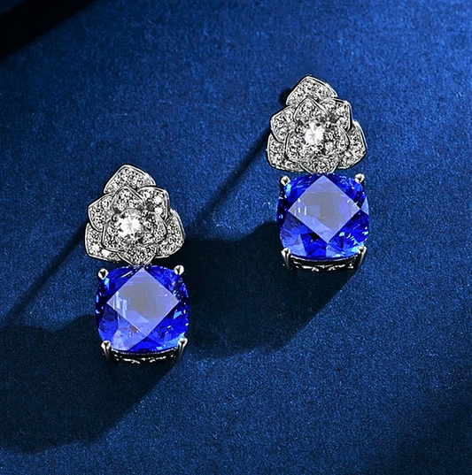 Mini Collezione di Orecchini Floreali con Zaffiri Coltivati e Brillanti Lab Grown