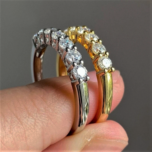 Fedine a due Punte con Moissanite D Color VVS1