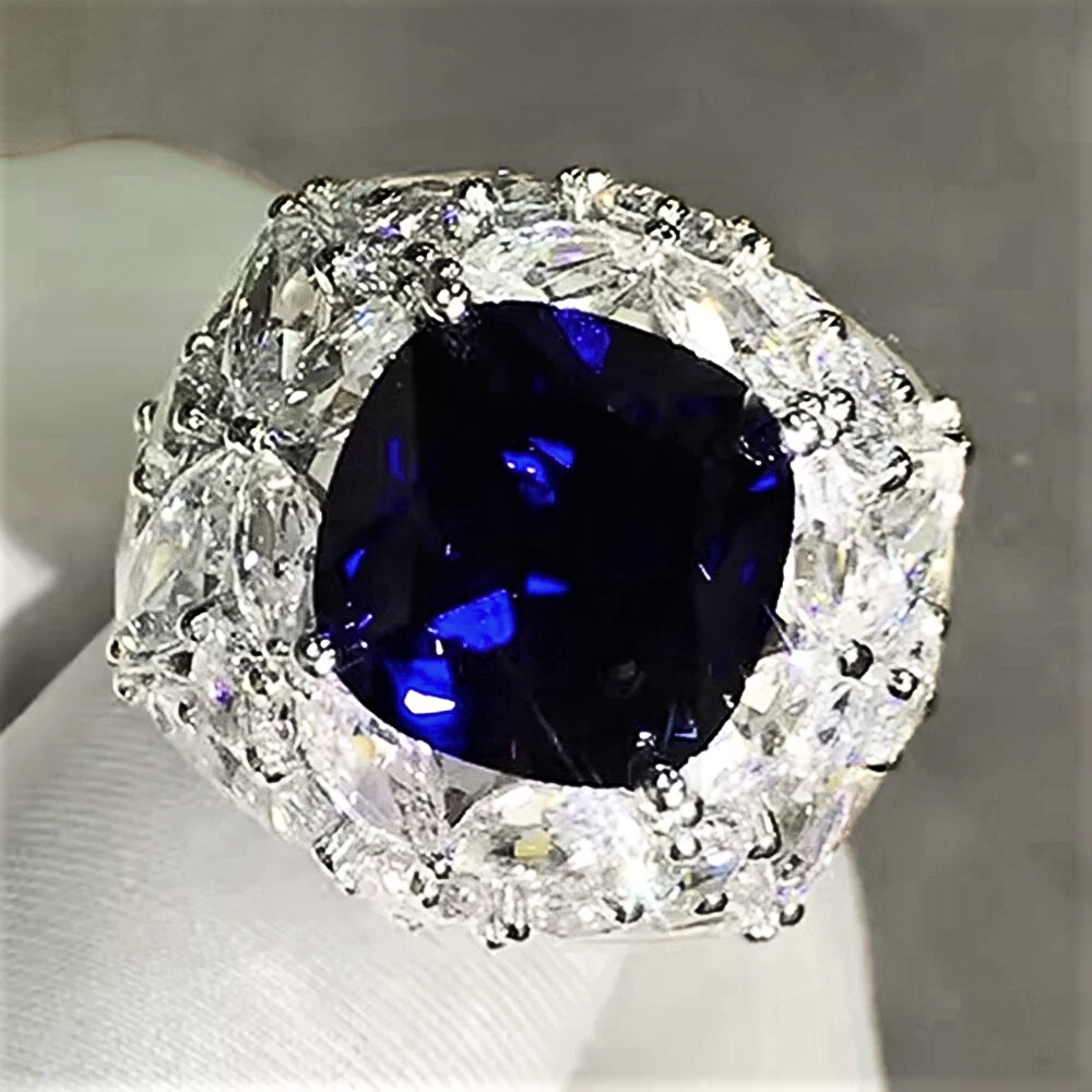 Fascino Supremo – Anello con Zaffiro Royal Blue e Diamanti Lab Grown
