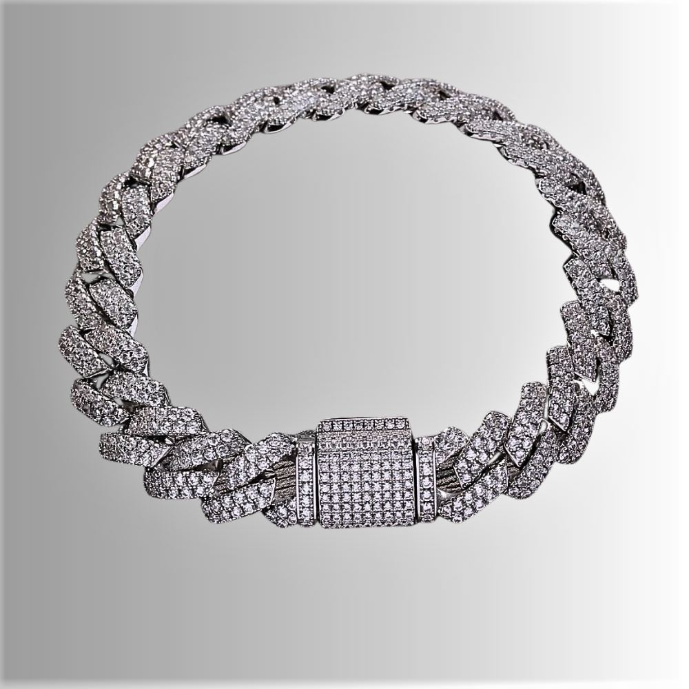 Pulsera Gourmet Símbolo de Audacia y Opulencia