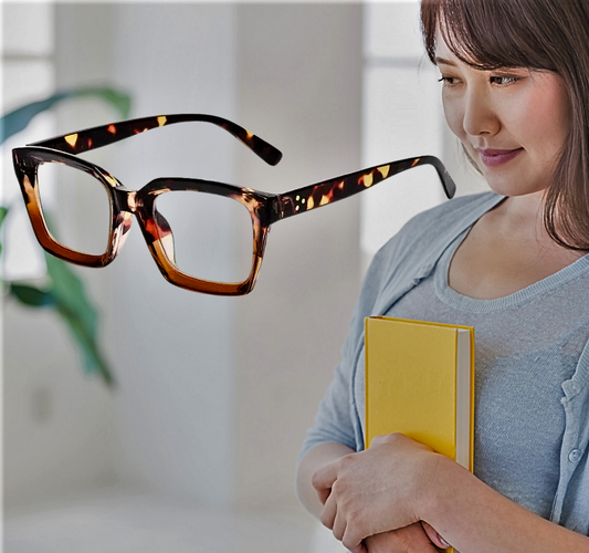 Occhiali da Lettura e Anti Blue Ray Eleganza e Visione ad Ampio Raggio