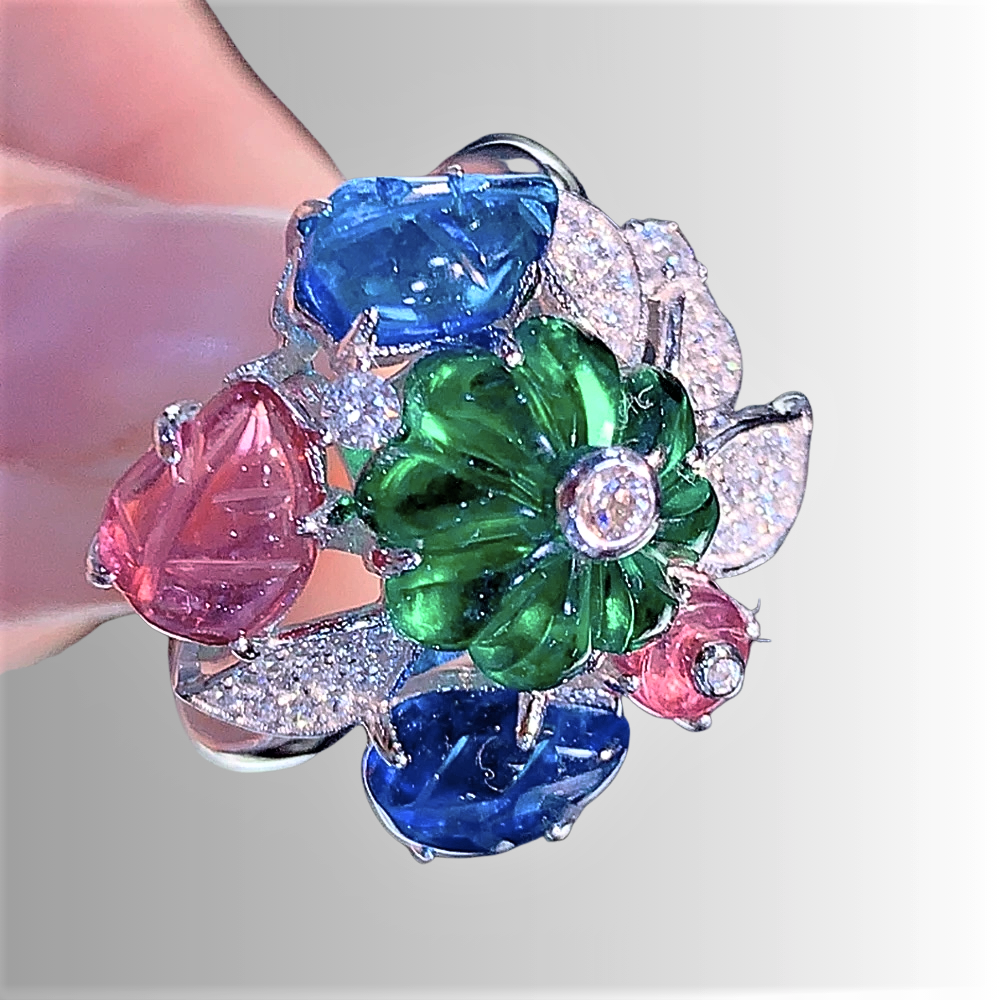 Anello con Smeraldi, Rubini, Zaffiri e Brillanti Sintetici ad Alto Contenuto di Carbonio