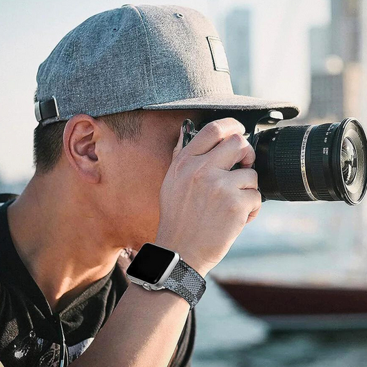 Cinturino in Pelle per Apple Watch: Un Tocco di Eleganza e Stile