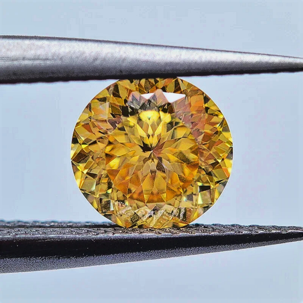 Moissanite Giallo Dorato Taglio Brillante con 100 faccette Certificata