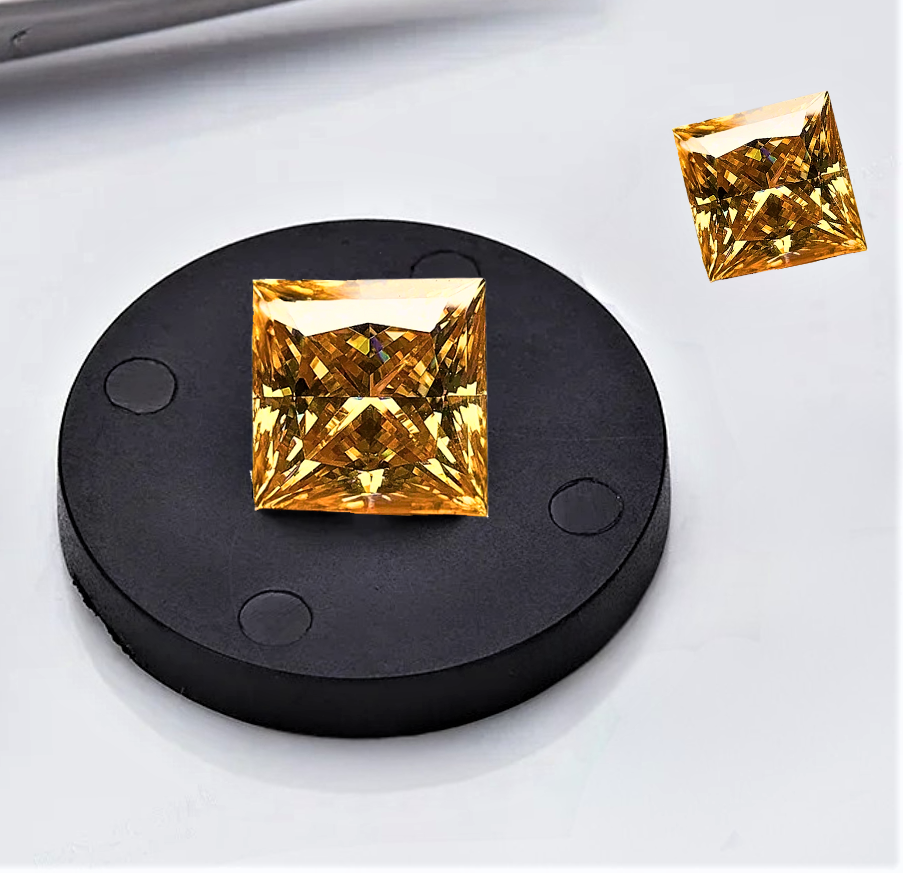 Moissanite Champagne Taglio Princess Certificata