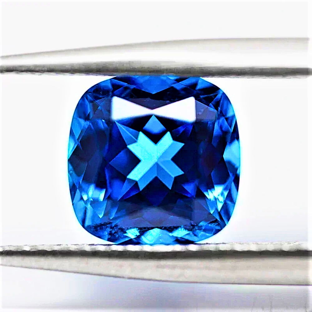 Spinello Blu Cobalto Lab Grown Taglio Cuscino