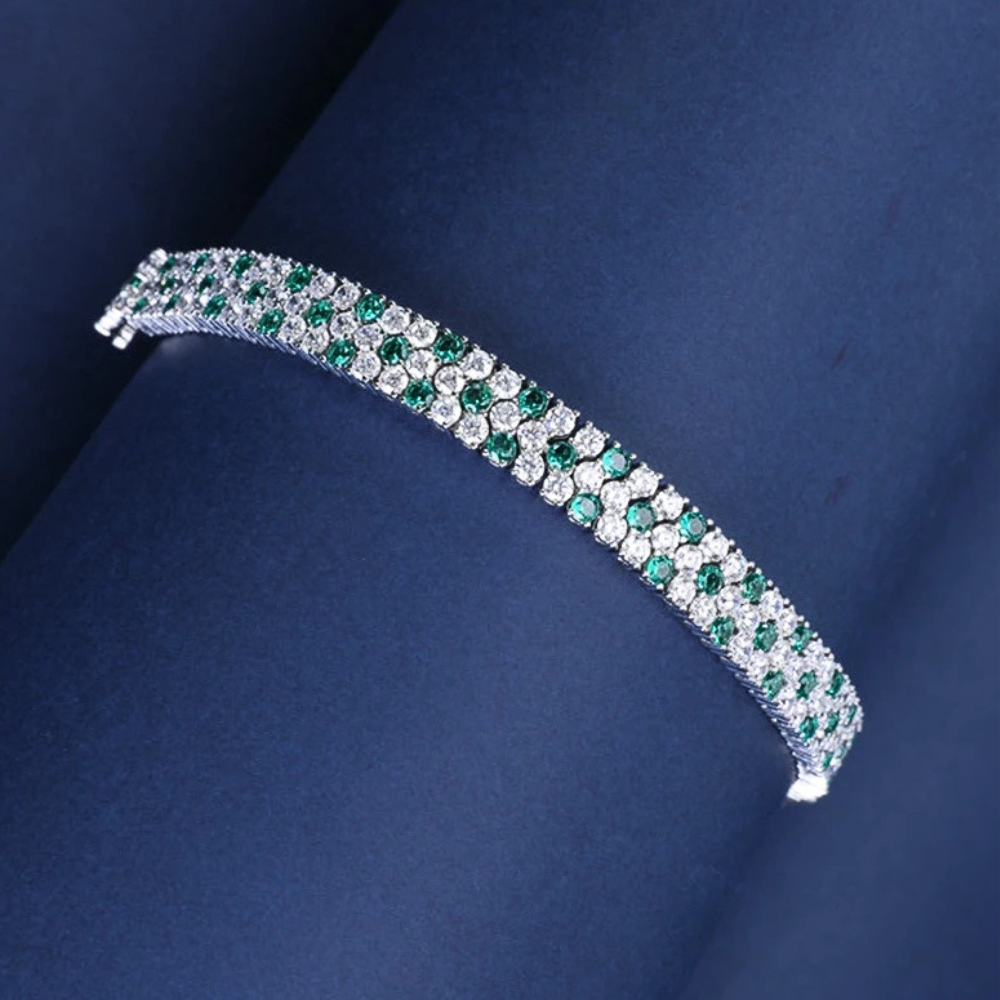 Bracciale Tennis a Tre File con Smeraldi Coltivati Taglio Brillante e Brillanti Sintetici