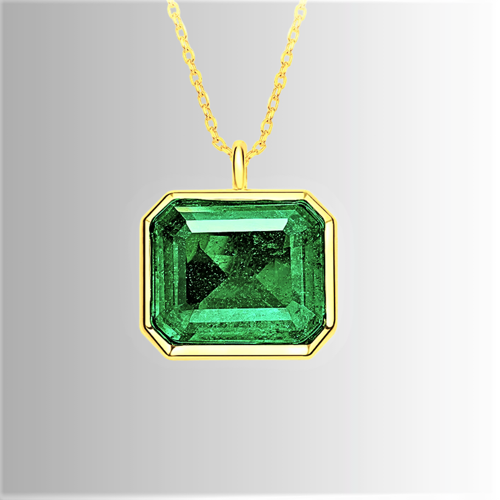 Parure Anello, orecchini e collana con Smeraldi Coltivati