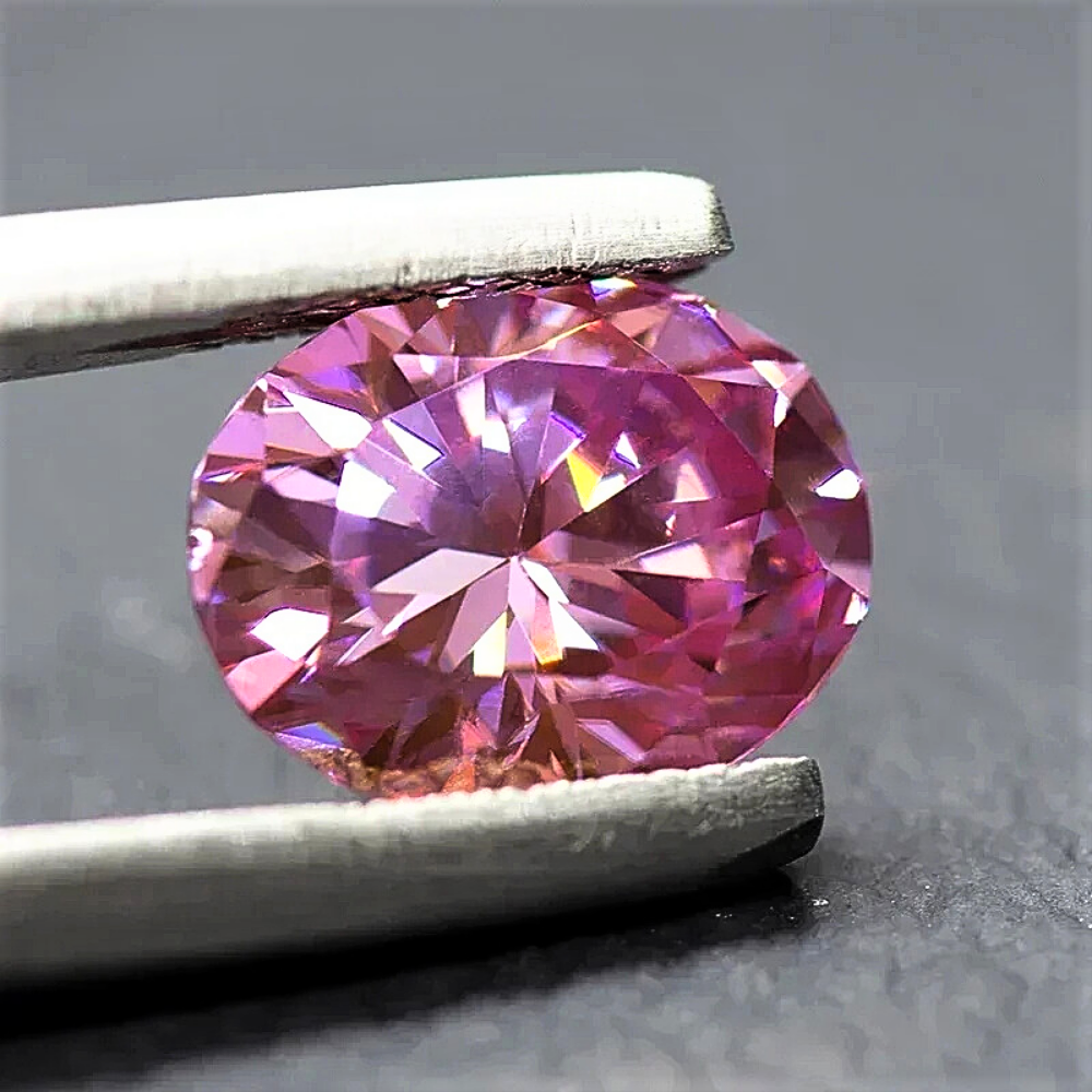 Moissanite Rosa Intenso Taglio Ovale Certificata