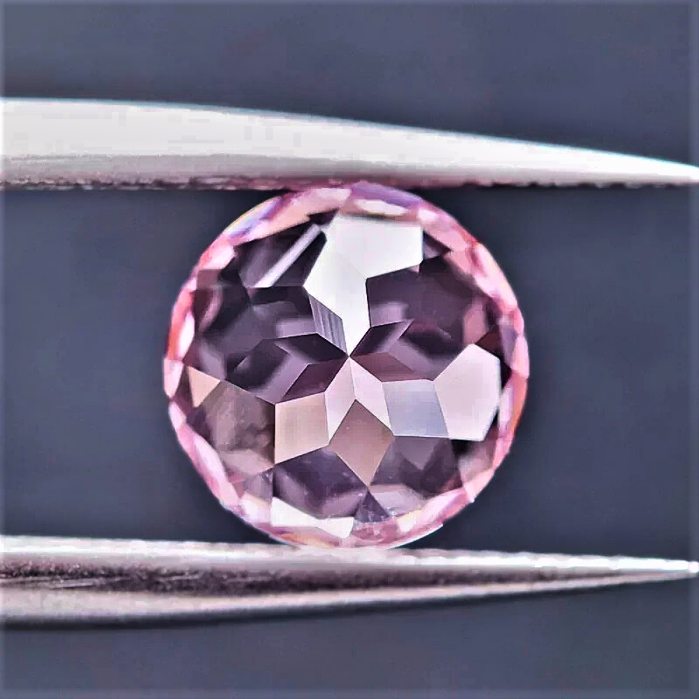 Zaffiro Rosa Lab Grown Taglio Brillante Certificato