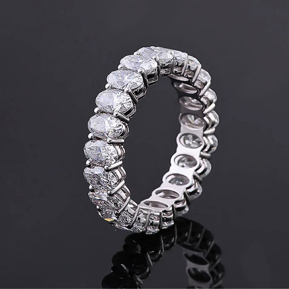 Fedina Eternity con Moissaniti taglio Ovale per ct 4,60