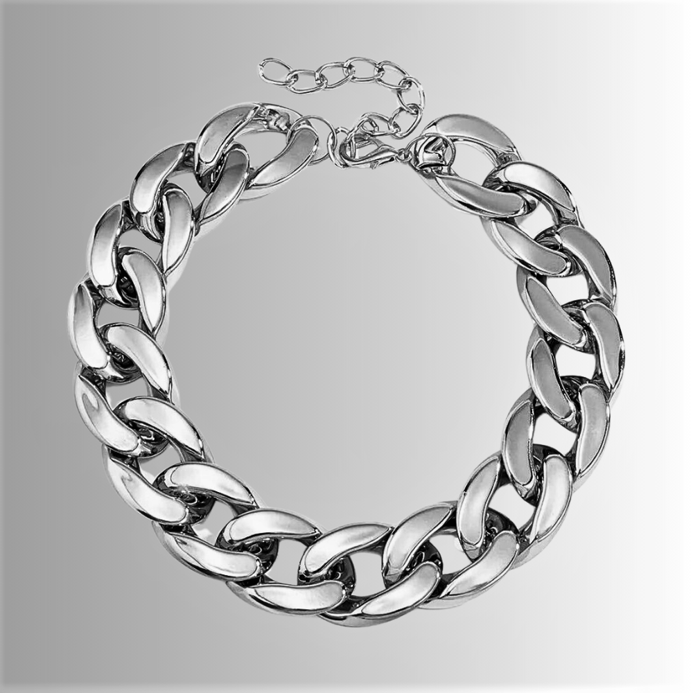 Collar “Óvalos Brillantes”: Un Triunfo de Luz y Color