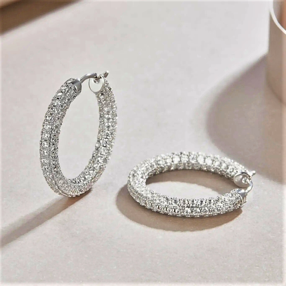 Orecchini con Pavè di Moissaniti per ct 5,60