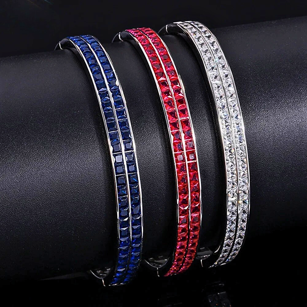 Bracciale Rigido con Diamanti, Zaffiri o Rubini Lab Grown Taglio Princess