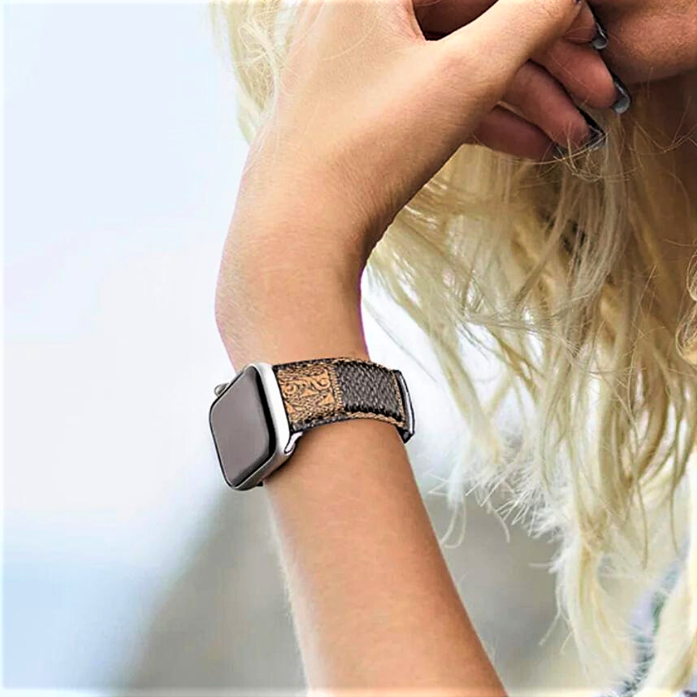Apple Watch Leather Band: A Touch of Elegance and Style