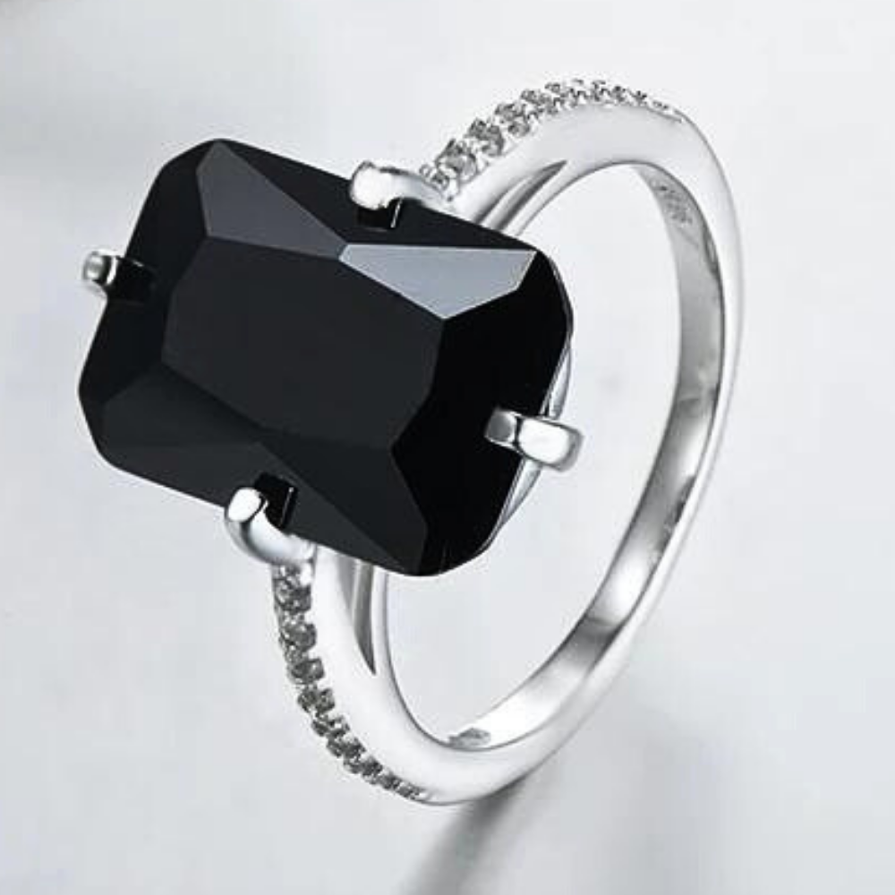 Anillo de plata brillante