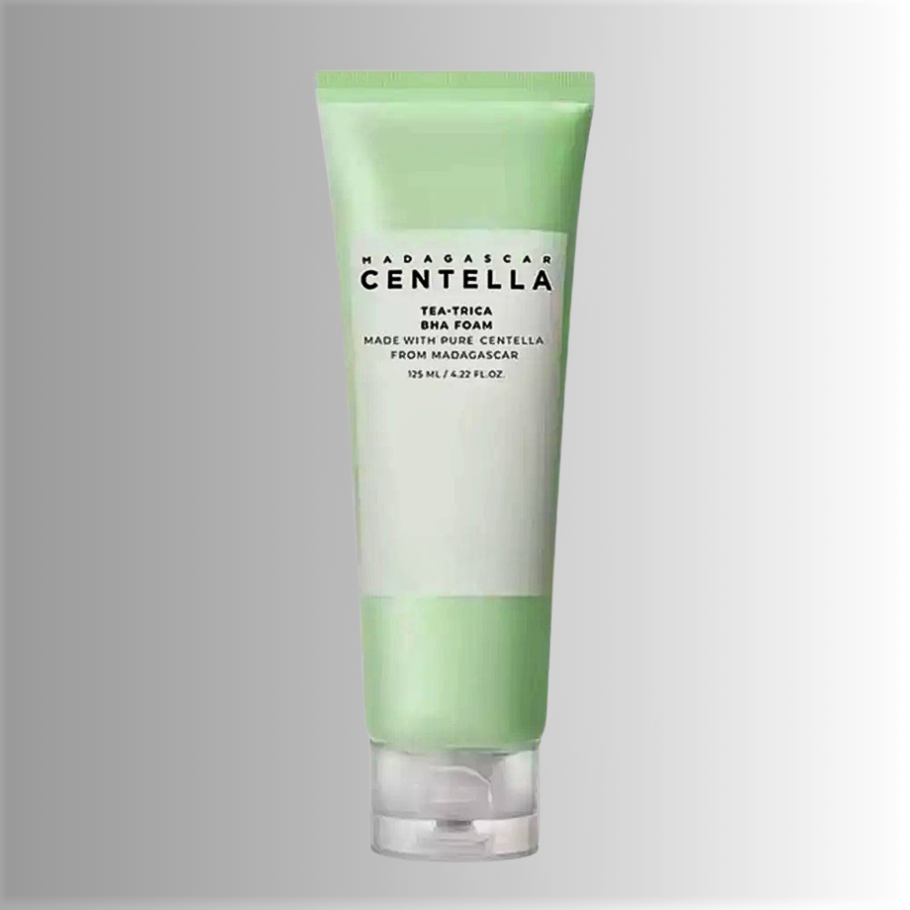 Schiuma Detergente alla Centella, albero del The e Aloe vera